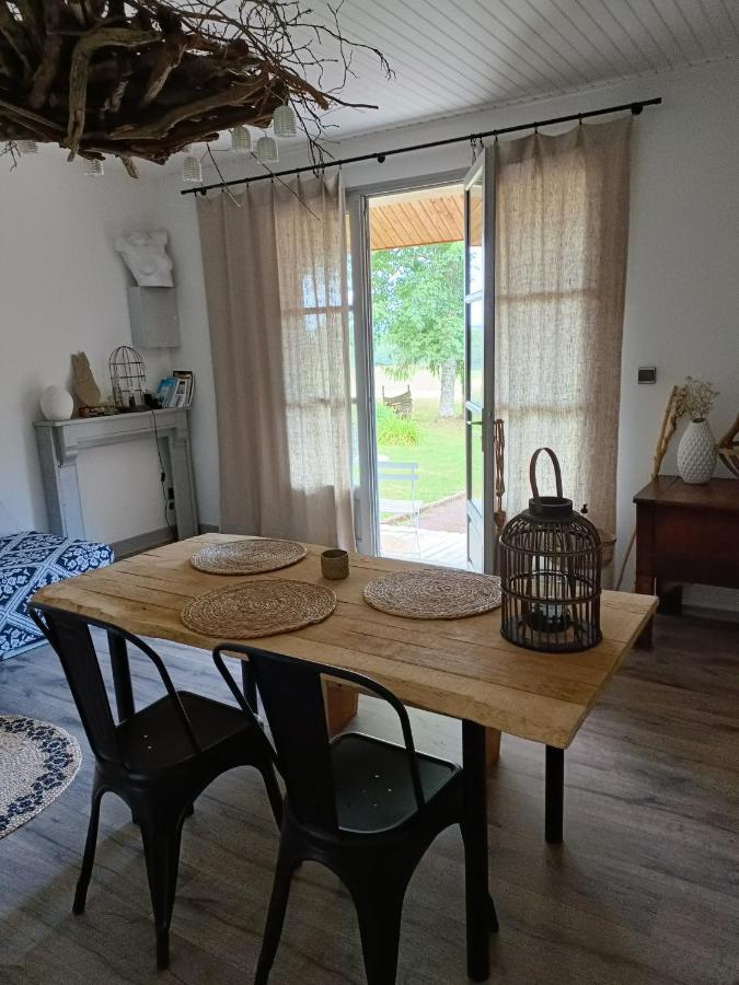 Saint-Just-le-Martel Chambre D'Hotes Independante A La Campagne מראה חיצוני תמונה